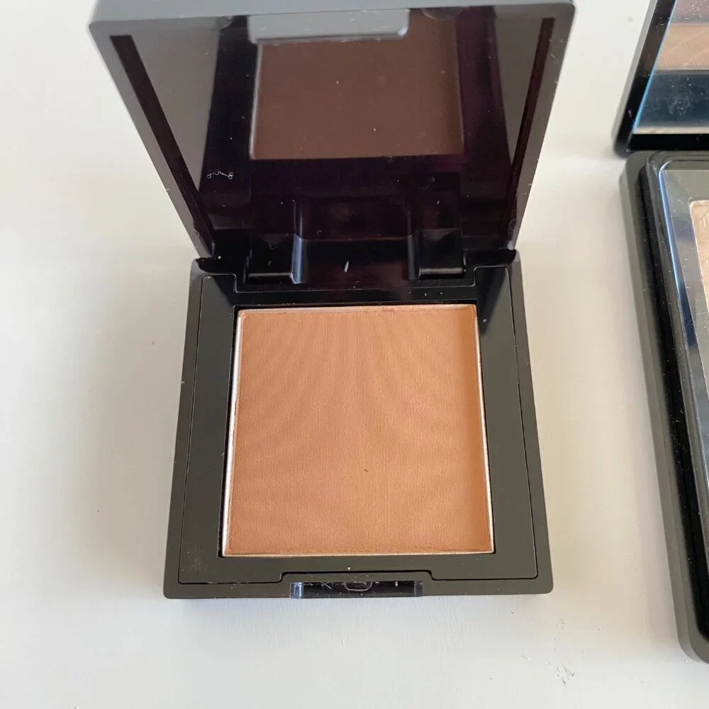 Lot of Defiance Beauty Bronzer Powder & Small But Nice 6 Color Eyeshadow Palette
